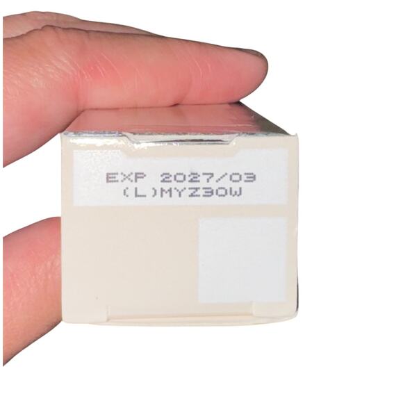 IT Cosmetics Bye Bye Foundation Full Coverage Moisturizer SPF 50 Fair 2027 EXP - Picture 4 of 6